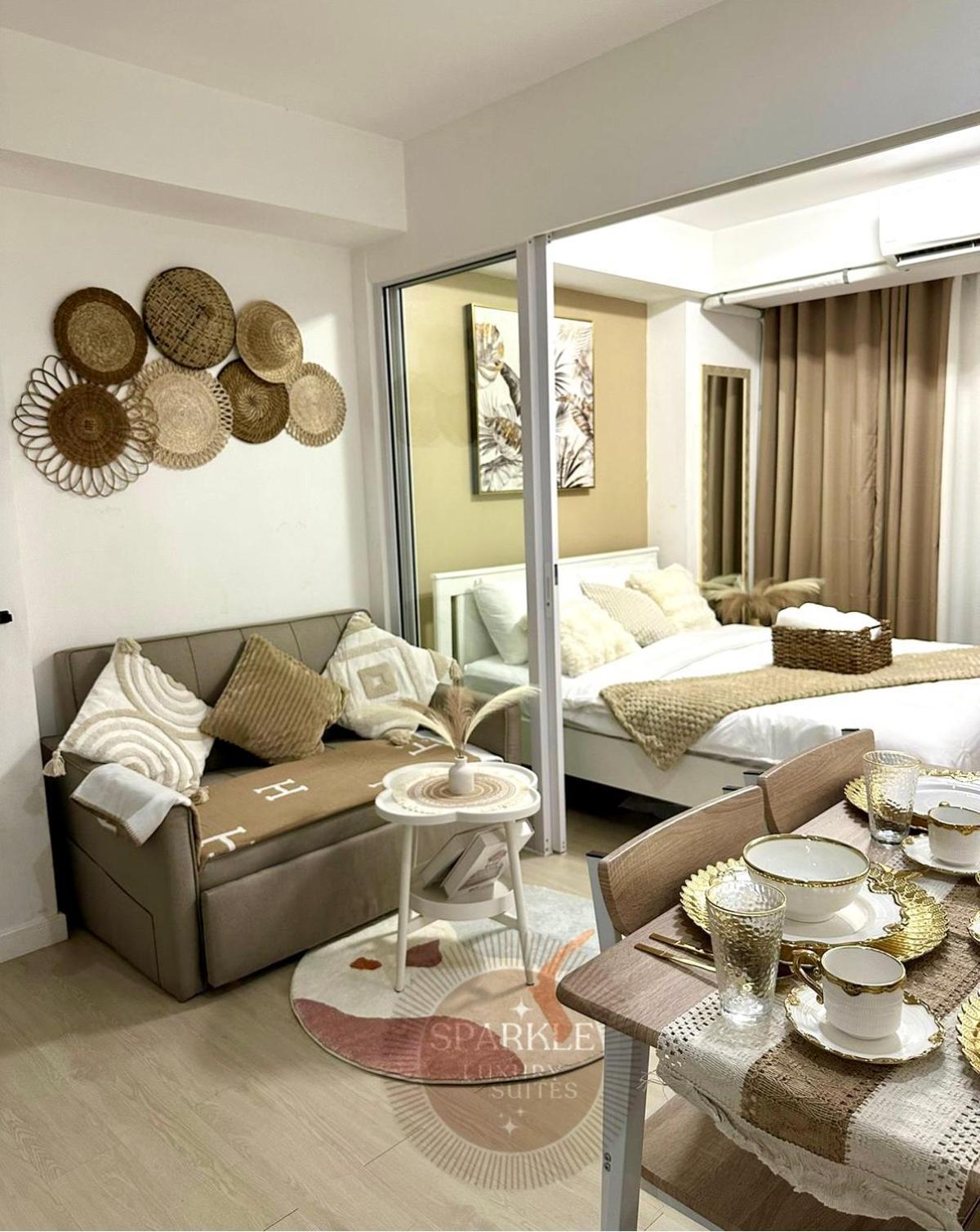 Azure Beach Club Taguig Exterior foto