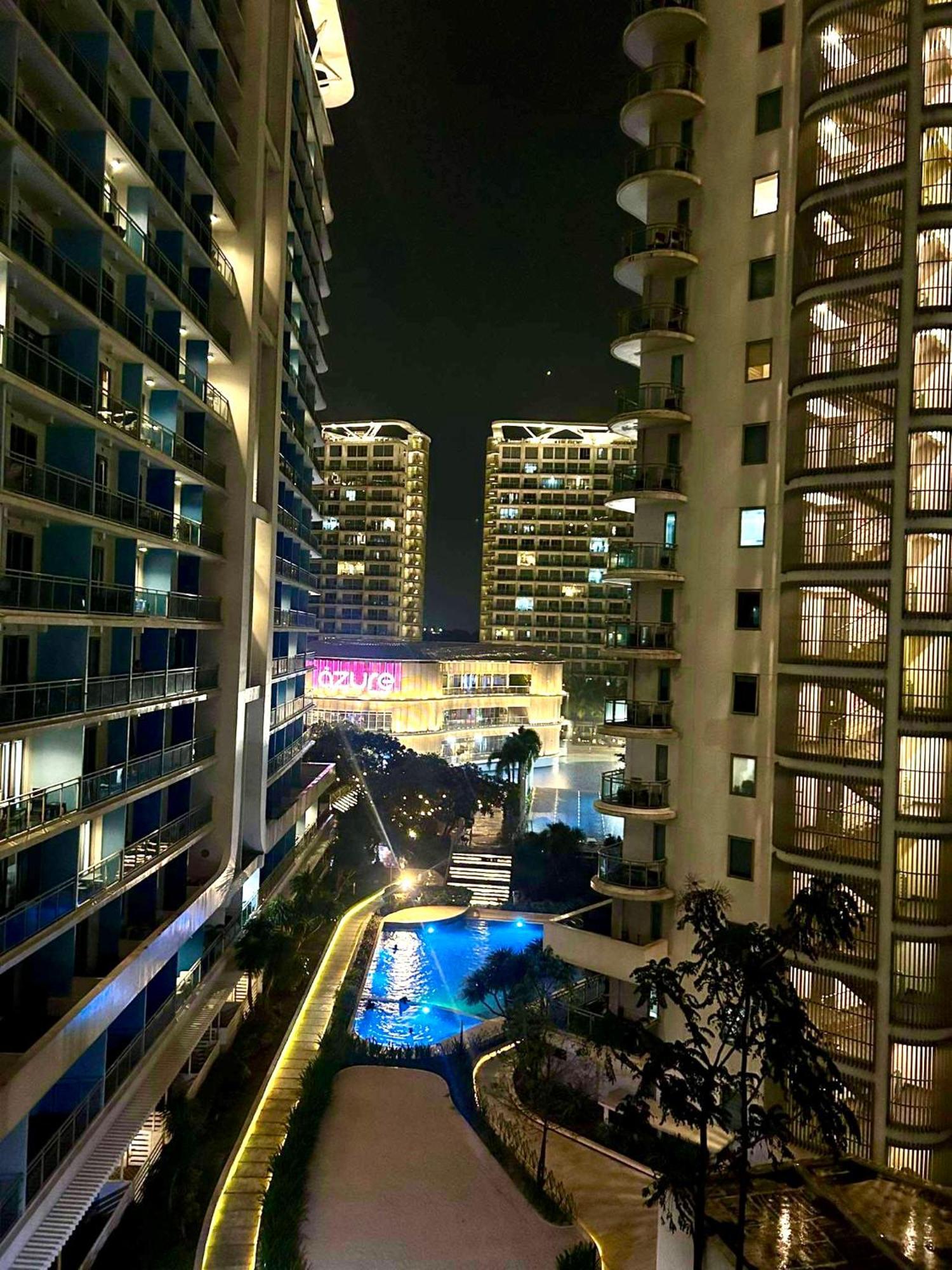 Azure Beach Club Taguig Exterior foto